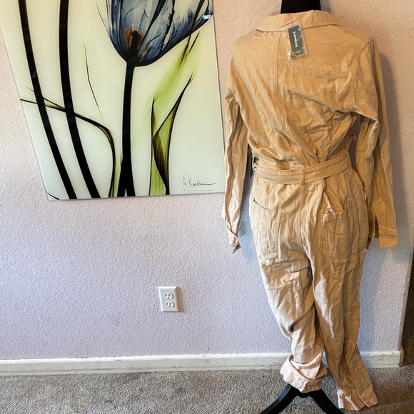 New jumpsuit size medium - Picture 5 of 6